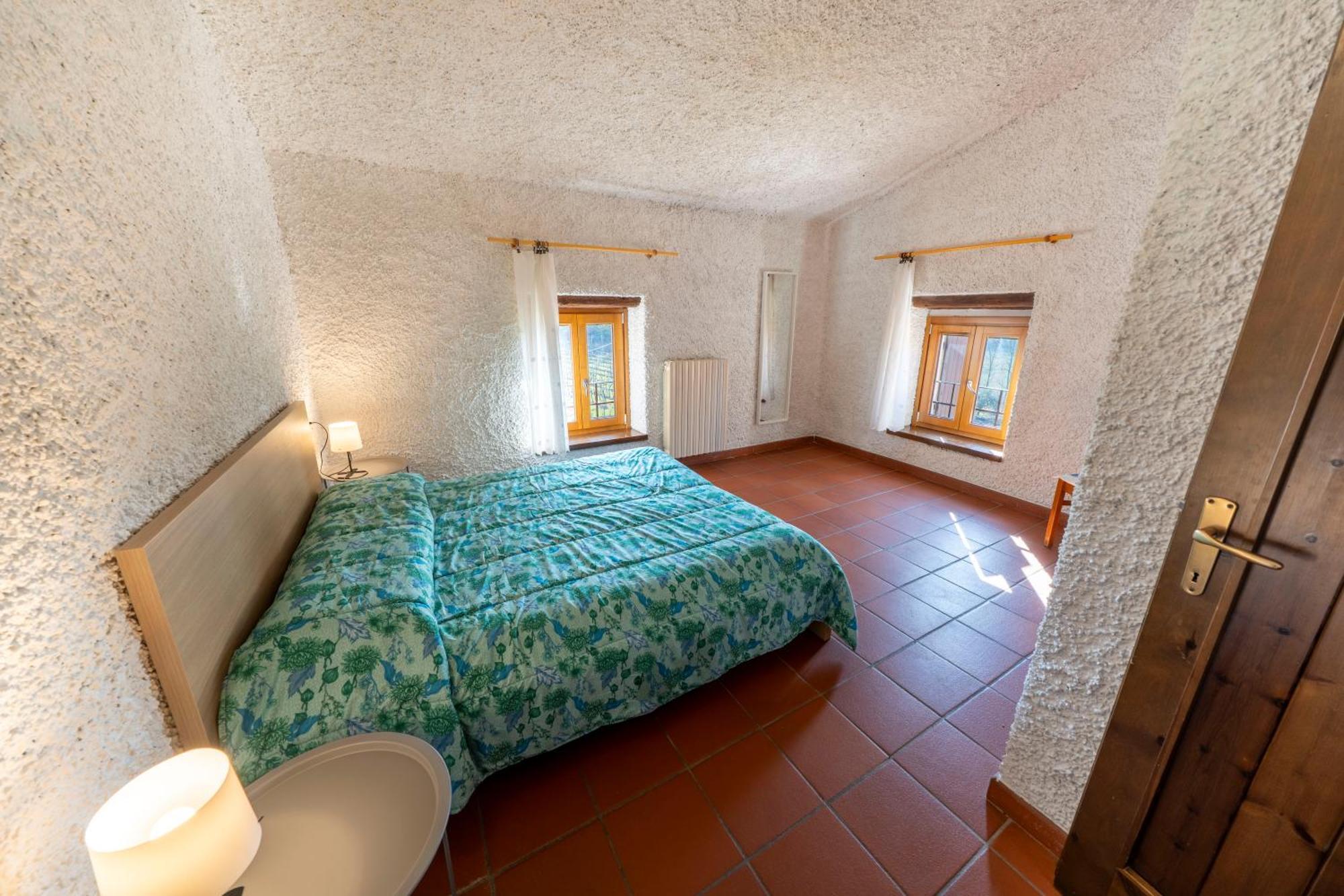 Casa Ghirlanda Con Piscina E Campo Da Tennis Лацизе Екстер'єр фото